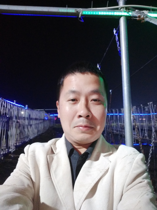 阿峰的第一张照片--浦城相亲网