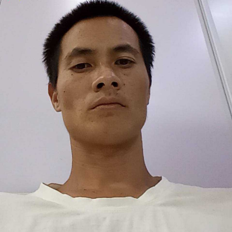孤独的第一张照片--浦城相亲网