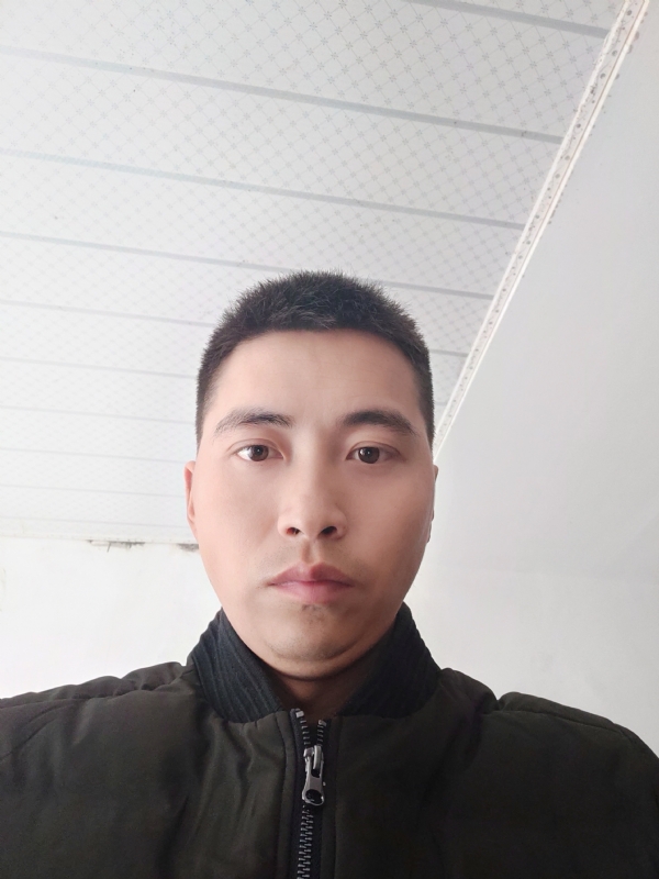远望星空的第一张照片--浦城相亲网