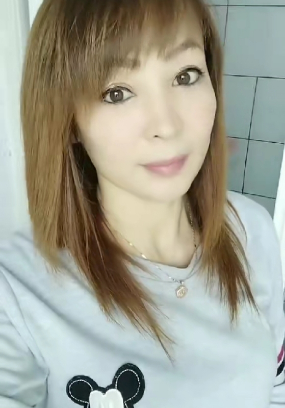 魅力白玲的第一张照片--浦城相亲网