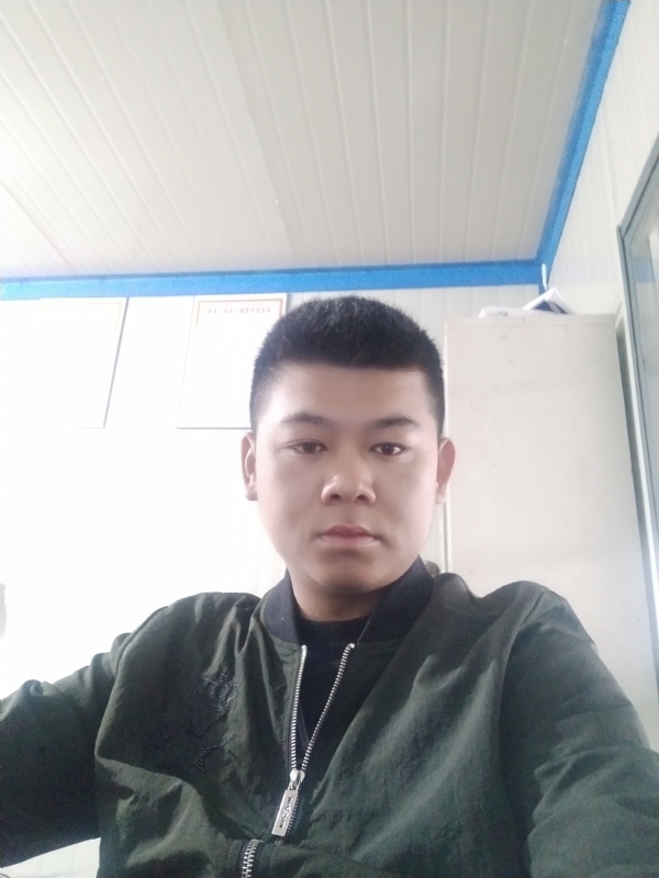 少校的第一张照片--浦城相亲网