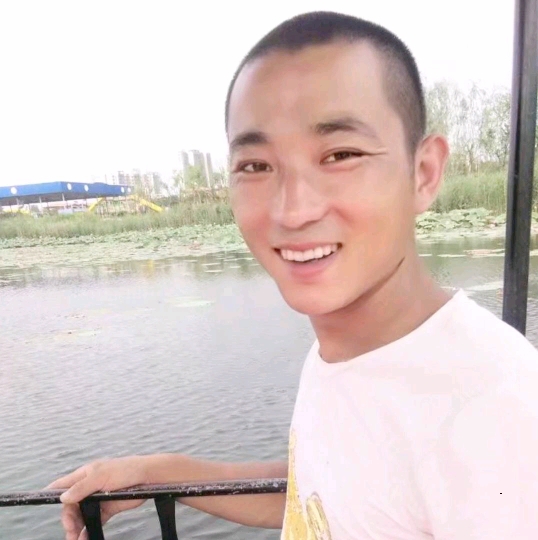 为你等候的第一张照片--浦城相亲网