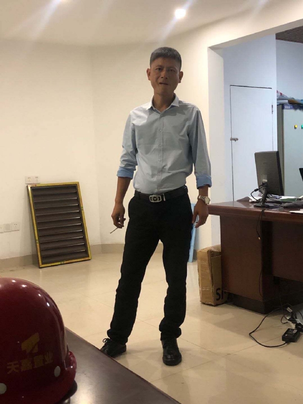郁闷之中的第一张照片--浦城相亲网