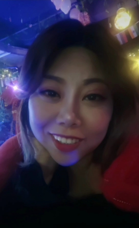 收快递的费仙女的第一张照片--浦城相亲网