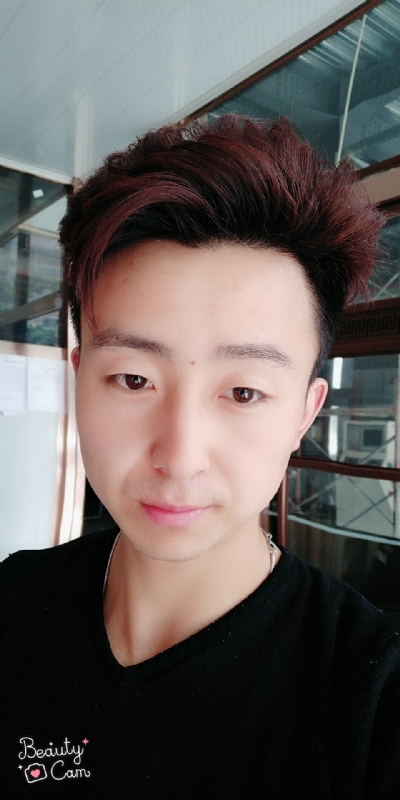 拼命微笑的第三张照片--浦城相亲网