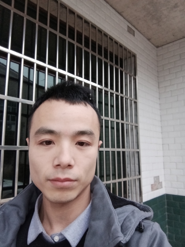笑得那么开心的第三张照片--浦城相亲网