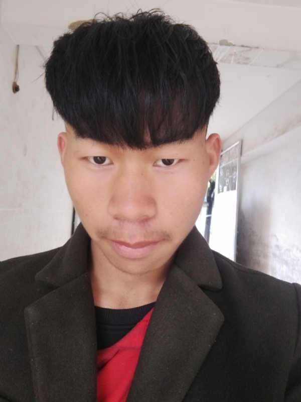 少年不在少的第一张照片--浦城相亲网