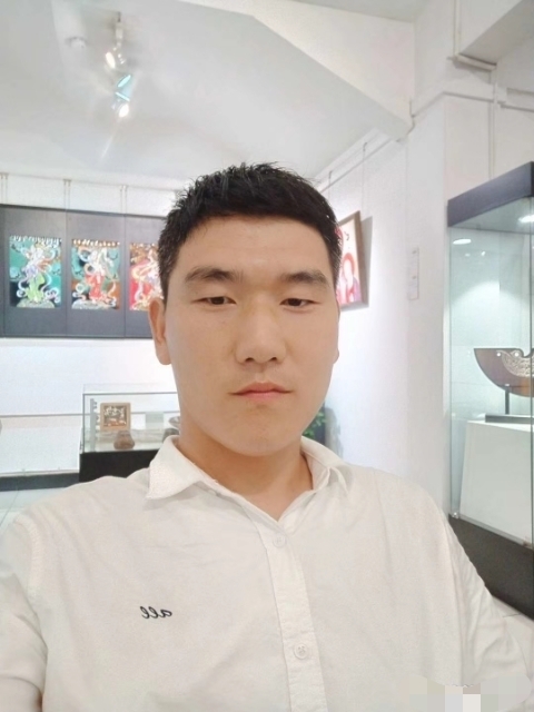 自律人生的第一张照片--浦城相亲网
