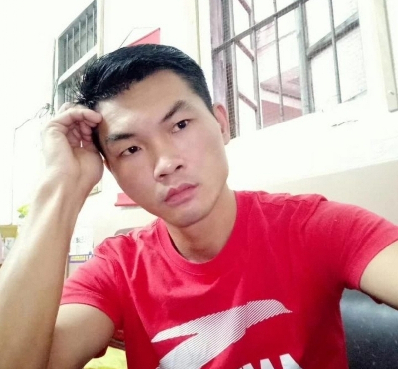 英俊的台灯的第一张照片--浦城相亲网
