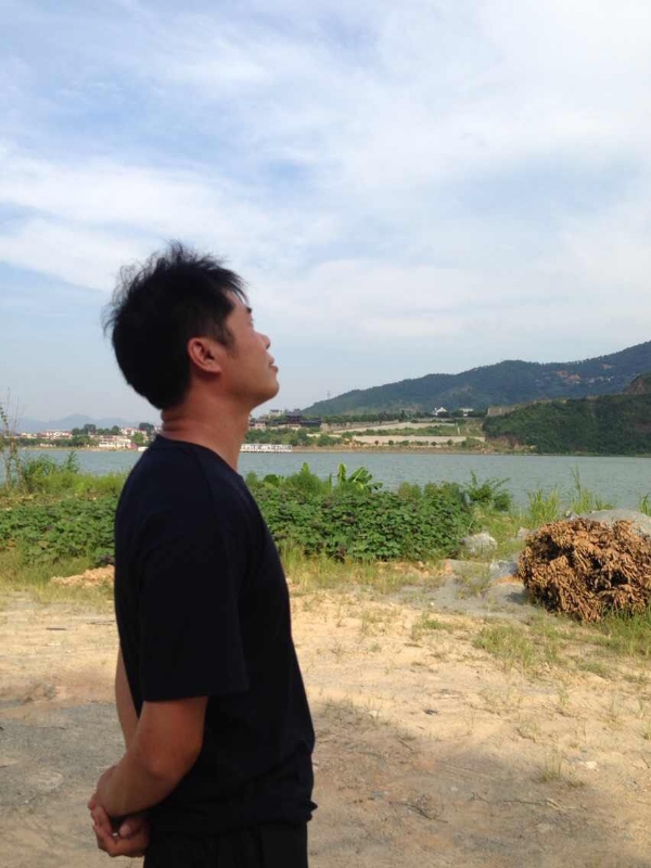 雾里看花的第一张照片--浦城相亲网