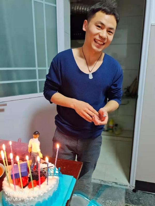 找结婚对象的第一张照片--浦城相亲网
