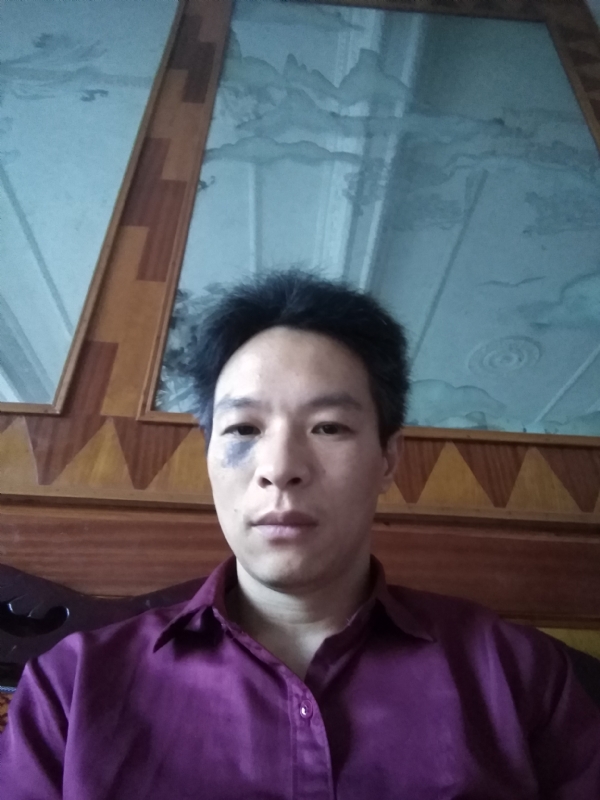 风中落叶的第一张照片--浦城相亲网
