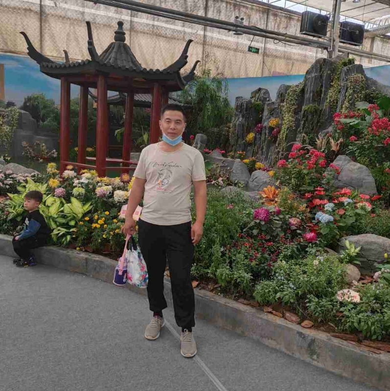 受伤的痴情男的第一张照片--浦城相亲网