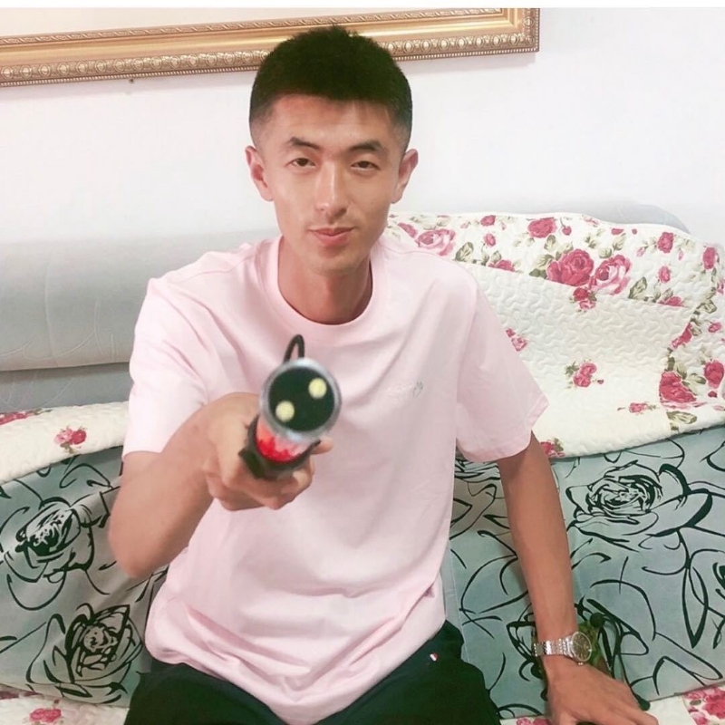 转身留下孤独的她的第一张照片--浦城相亲网