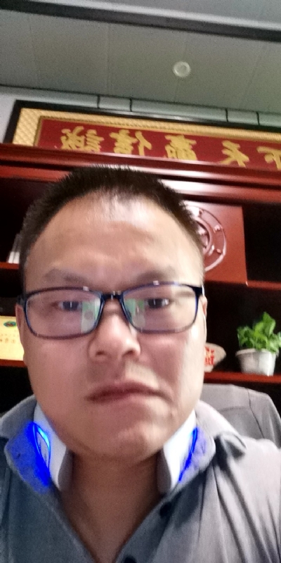 模具工匠的第一张照片--浦城相亲网