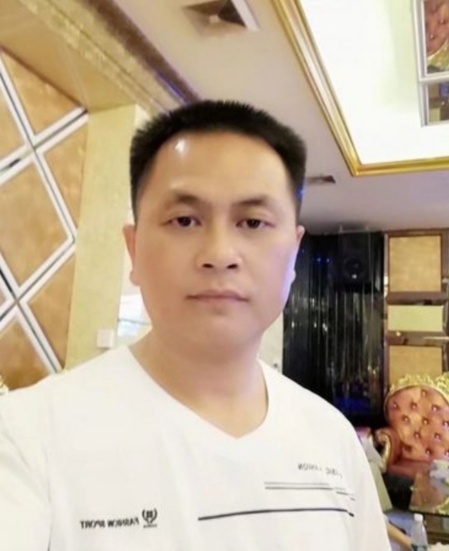 小梁的第一张照片--浦城相亲网