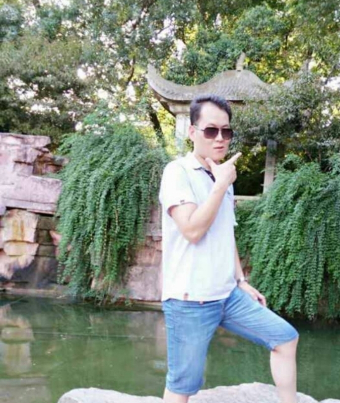 随缘的第一张照片--浦城相亲网