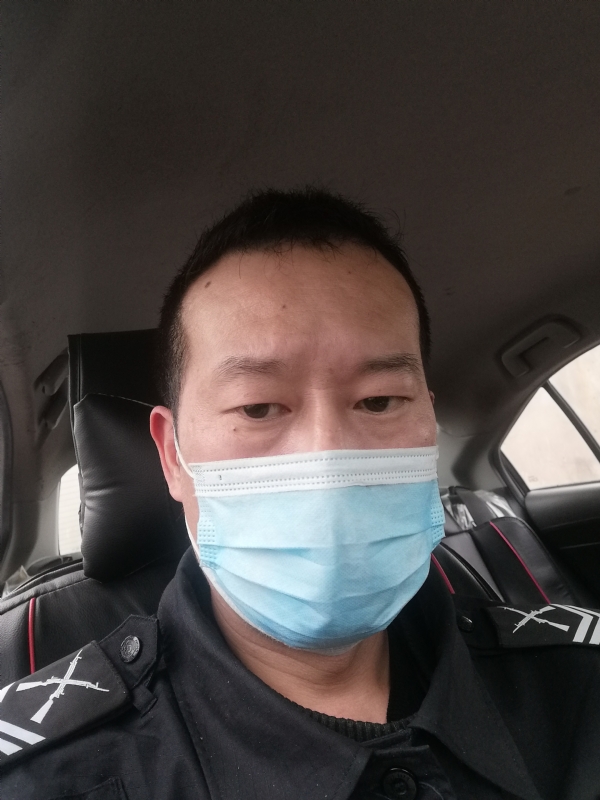 不会躲的刺猬的第一张照片--浦城相亲网