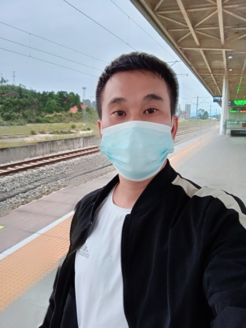 小李的第一张照片--浦城相亲网