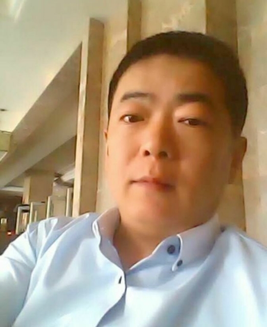 落叶随风的第一张照片--浦城相亲网