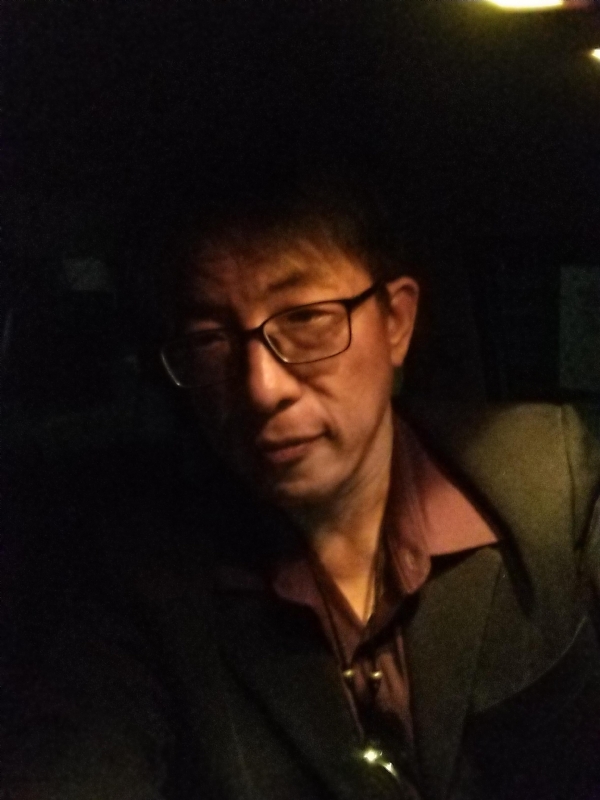 隱姓埋名的第一张照片--浦城相亲网