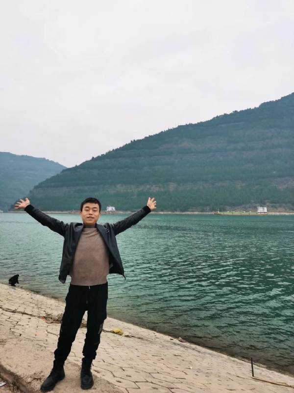 寂寞的风的第一张照片--浦城相亲网