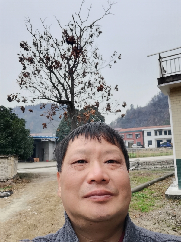 苏众青春冲浪的第一张照片--浦城相亲网