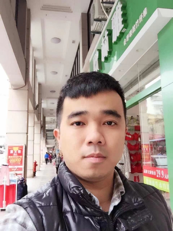 小小怪兽的第一张照片--浦城相亲网