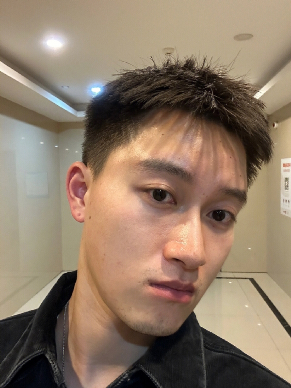 月光之下的第一张照片--浦城相亲网