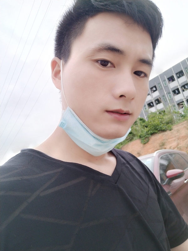 何凡的第二张照片--浦城相亲网