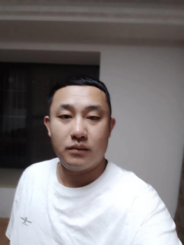 魔尊的第一张照片--浦城相亲网