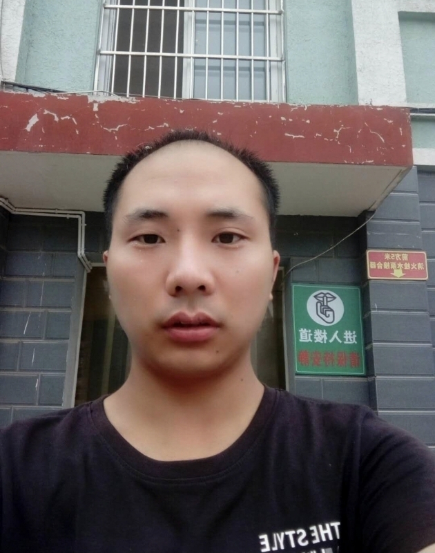 亮亮的第一张照片--浦城相亲网
