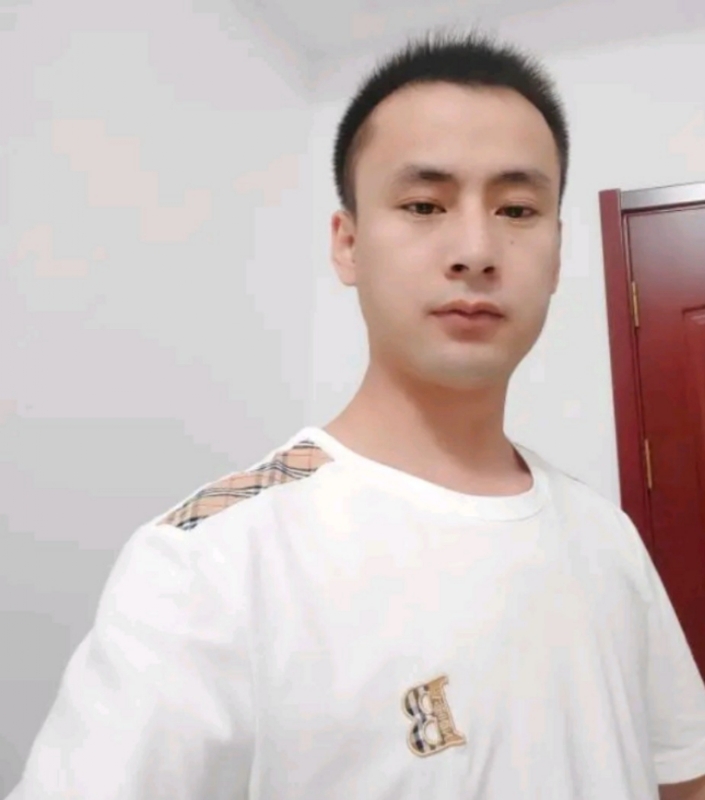 海阔天空的第一张照片--浦城相亲网