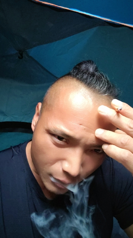 伯爵的第四张照片--浦城相亲网