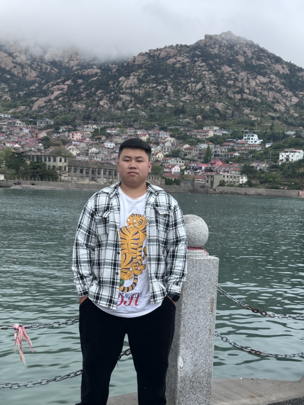 谨慎的第一张照片--浦城相亲网