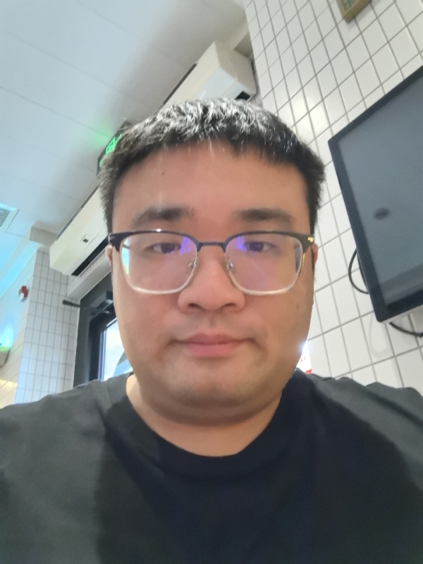 君临天下的第三张照片--浦城相亲网