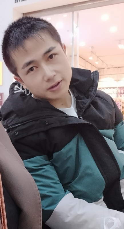 不骄不躁的第一张照片--浦城相亲网