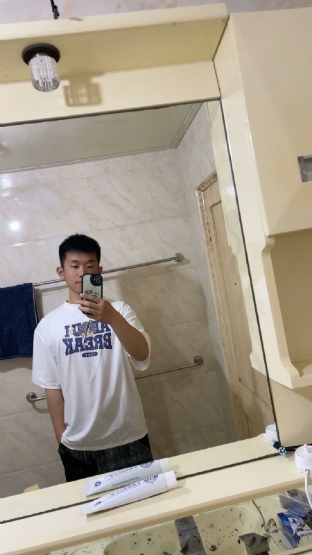 哈哈的第一张照片--浦城相亲网